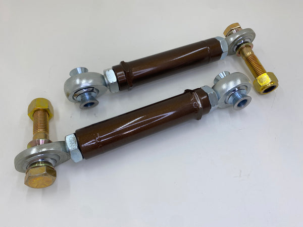 01-05 IS / 98-05 Altezza Rear Toe Arms