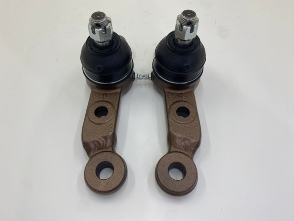 98-05 GS / 97-05 Aristo Hot Strike High-angle ball joints