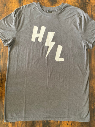 買う グレーに白文字 HLSS「ここでパーティ」Tシャツ